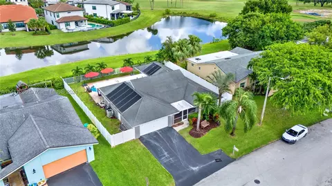 8241 Cassia Ter, Tamarac, FL 33321