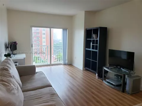 50 Menores Ave #517, Coral Gables, FL 33134