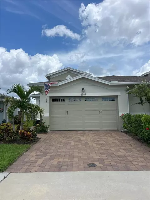 2509 Datura Loop, Saint Cloud, FL 34772 photo 1