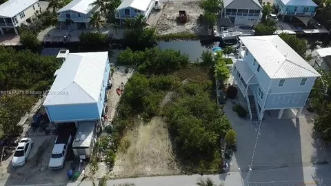 518 Powell Ave, Keys, FL 33042