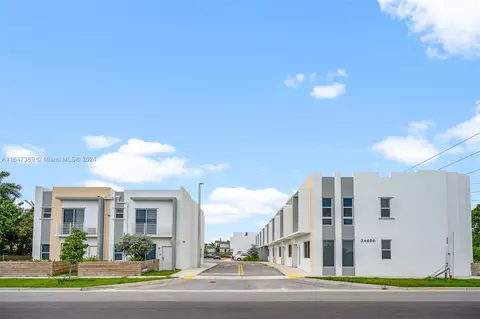 24600 SW 129th Ave #12, Homestead, FL 33032