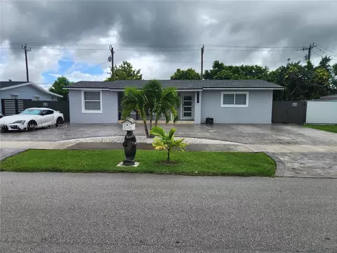 17725 SW 119th Ave, Miami, FL 33177
