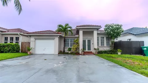 16248 SW 81st St, Miami, FL 33193