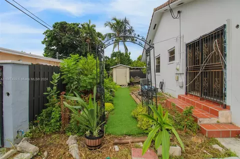 110 43rd St, Hialeah, FL 33012 photo 23