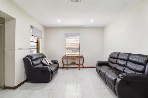 110 43rd St, Hialeah, FL 33012 photo 6