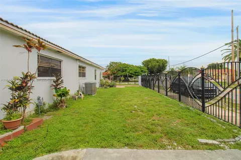 110 43rd St, Hialeah, FL 33012 photo 21