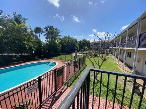 1431 S 14th Ave #205, Hollywood, FL 33020