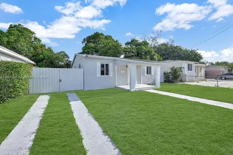 2967 NW 135th St, Opa Locka, FL 33054