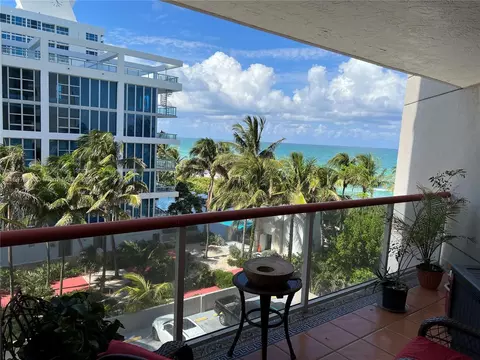 6767 Collins Ave #507, Miami Beach, FL 33141