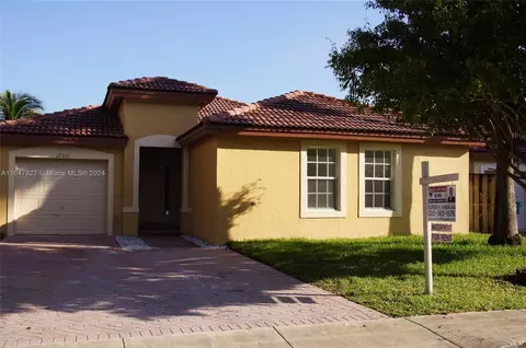 12351 SW 140th St, Miami, FL 33186