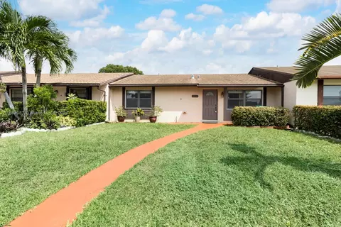 13555 SW 48th Ln, Miami, FL 33175