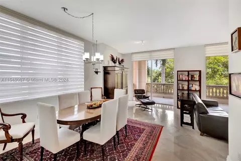 626 Coral Way #305, Coral Gables, FL 33134