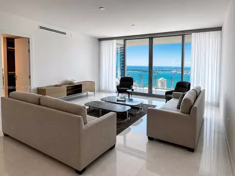 300 Biscayne Blvd Way #4604, Miami, FL 33131