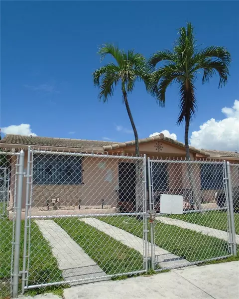 158 NW 18th Ct, Miami, FL 33125
