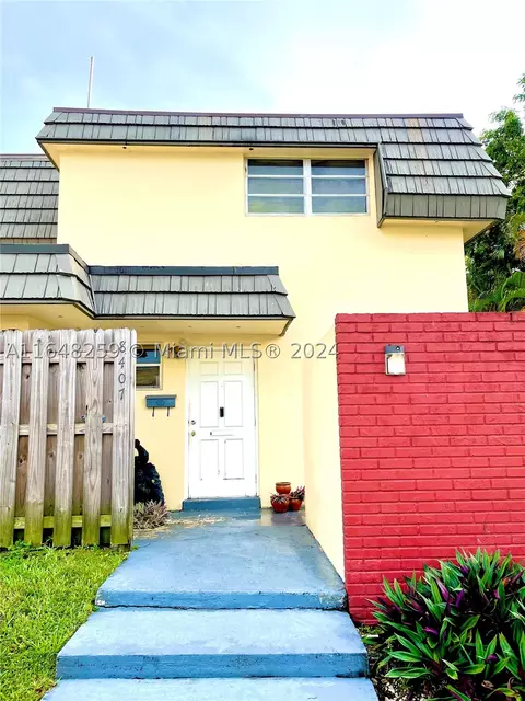 8407 SW 137th Ave #8407, Miami, FL 33183