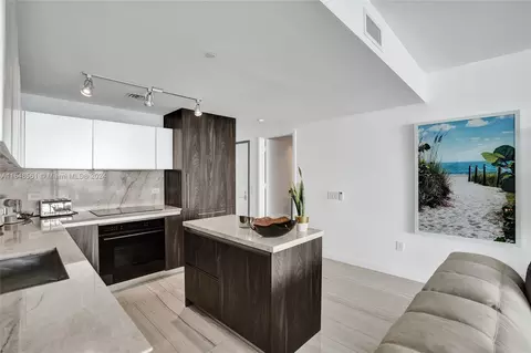 3131 NE 7th Ave #3504, Miami, FL 33137 photo 12