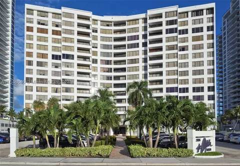 3505 S Ocean Dr #816, Hollywood, FL 33019