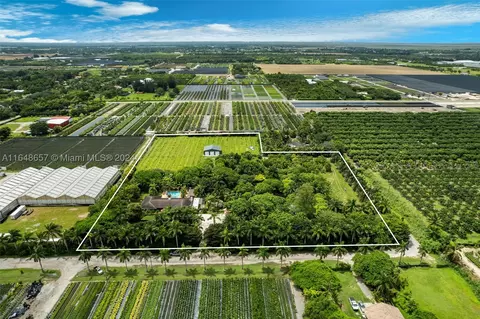 22950 SW 192nd Ave, Miami, FL 33170
