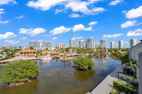 393 Poinciana Dr #1224, Sunny Isles Beach, FL 33160