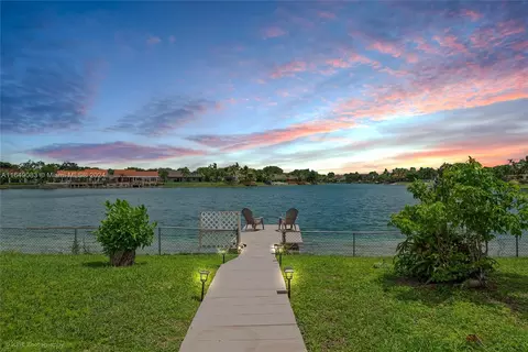 12961 SW 117th St, Miami, FL 33186