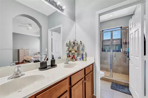 3307 W 90th St, Hialeah, FL 33018 photo 24