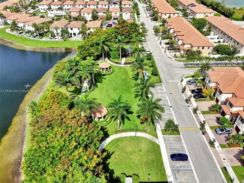 3307 W 90th St, Hialeah, FL 33018 photo 31