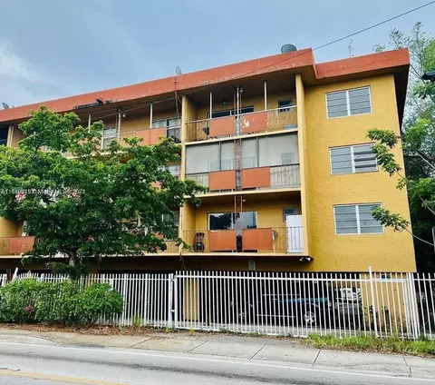 13480 NE 6th Ave #205, North Miami, FL 33161