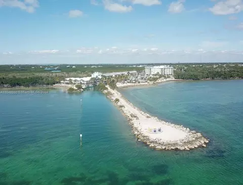 1530 Ocean Bay Dr #211, Key Largo, FL 33037