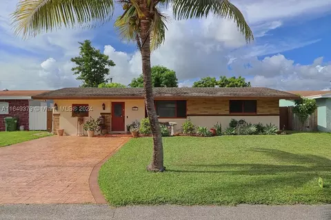 8831 NW 12th St, Pembroke Pines, FL 33024
