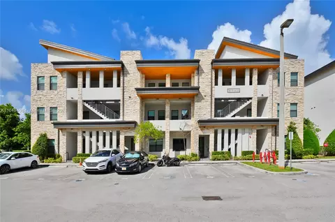 7865 NW 104 Ave #22, Doral, FL 33178
