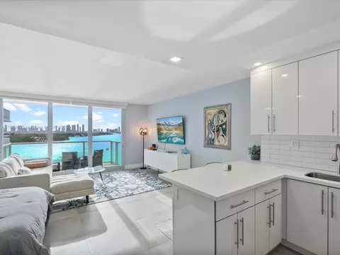 1000 West Ave #1120, Miami Beach, FL 33139