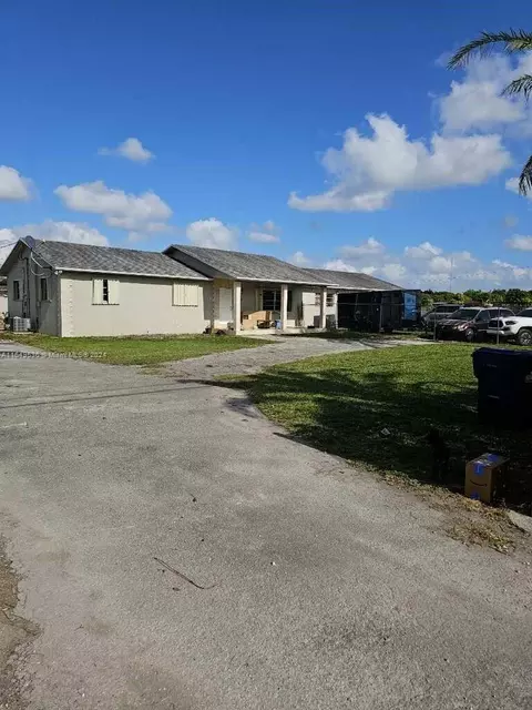 19685 SW 185th Ct, Miami, FL 33187