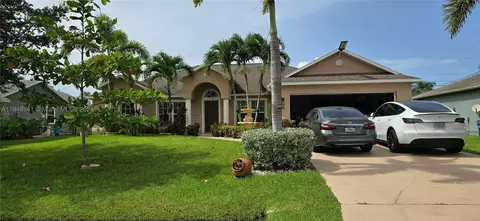 1237 SW Malaga Ave, Port Saint Lucie, FL 34953