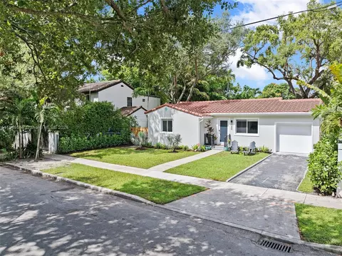8256 NE 3rd Ct, Miami, FL 33138 photo 7