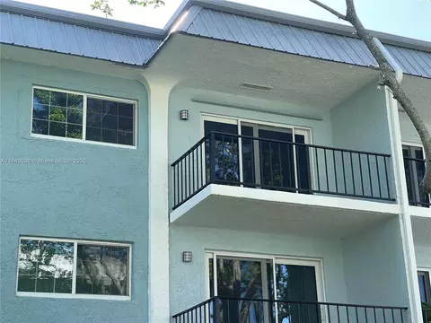 3000 NE 5th Ter #310-A, Wilton Manors, FL 33334
