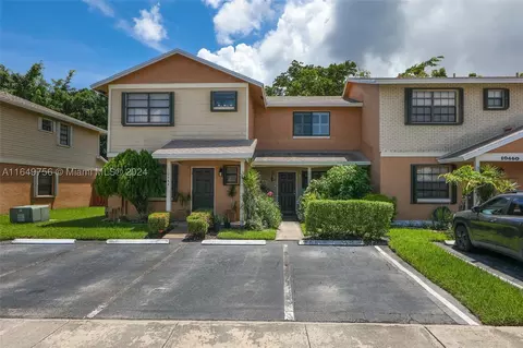 10452 NW 3rd St #10452, Pembroke Pines, FL 33026