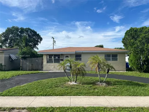 6445 SW 25th St, Miramar, FL 33023