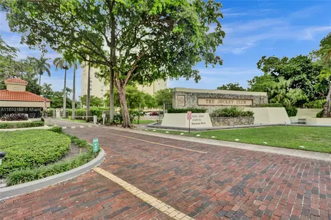 11111 Biscayne Blvd #7F, Miami, FL 33181