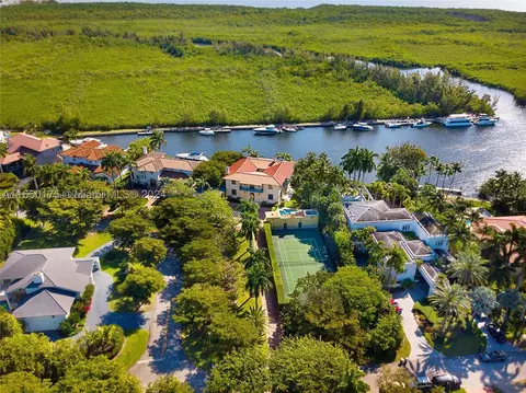 11065 Marin St, Coral Gables, FL 33156