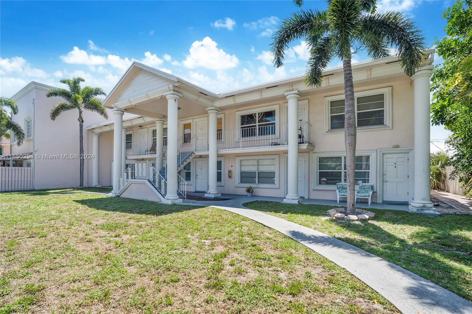 4521 NE 21st Ave Unit 7  