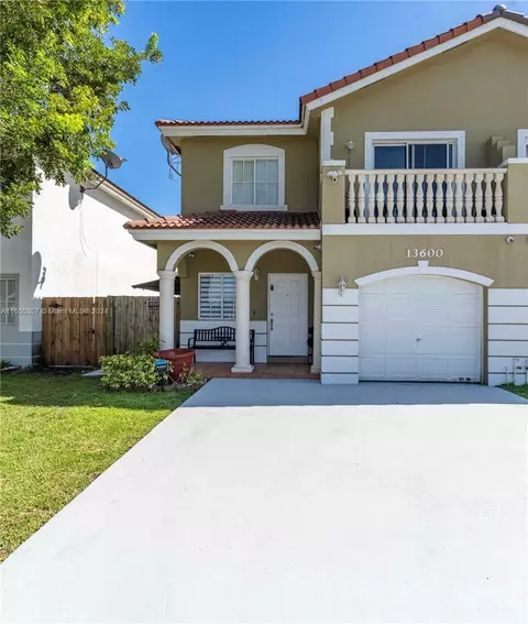 13600 SW 260th St, Homestead, FL 33032