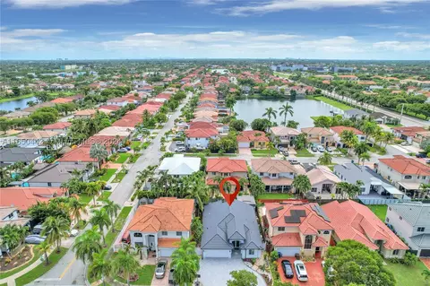 5465 SW 164th Pl, Miami, FL 33185