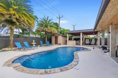 9384 Caribbean Blvd, Cutler Bay, FL 33189