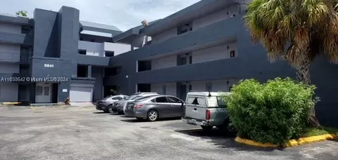 8841 W Flagler St #207, Miami, FL 33174