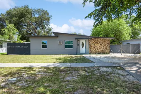 390 Opa Locka Blvd, North Miami, FL 33168