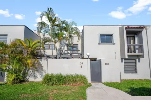 4712 SW 67th Ave #G5, Miami, FL 33155