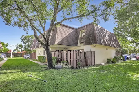 7813 Tam Oshanter Blvd, North Lauderdale, FL 33068