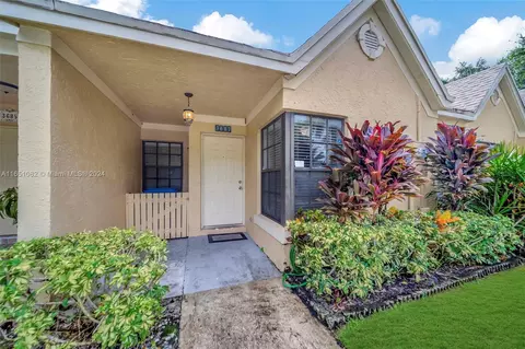 3687 NW 83rd Ln, Sunrise, FL 33351