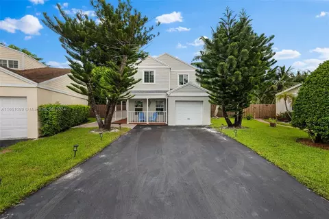 162 SW 159th Way, Sunrise, FL 33326