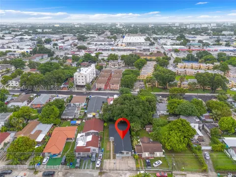 2139 NW 18th St, Miami, FL 33125